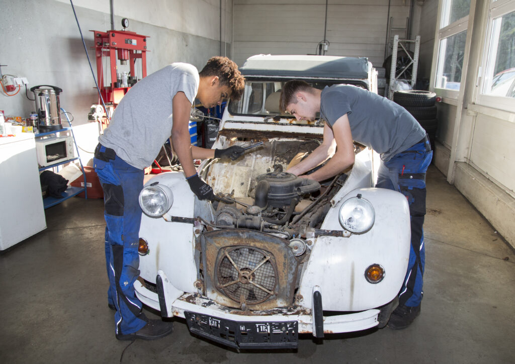 Projekt (2CV)